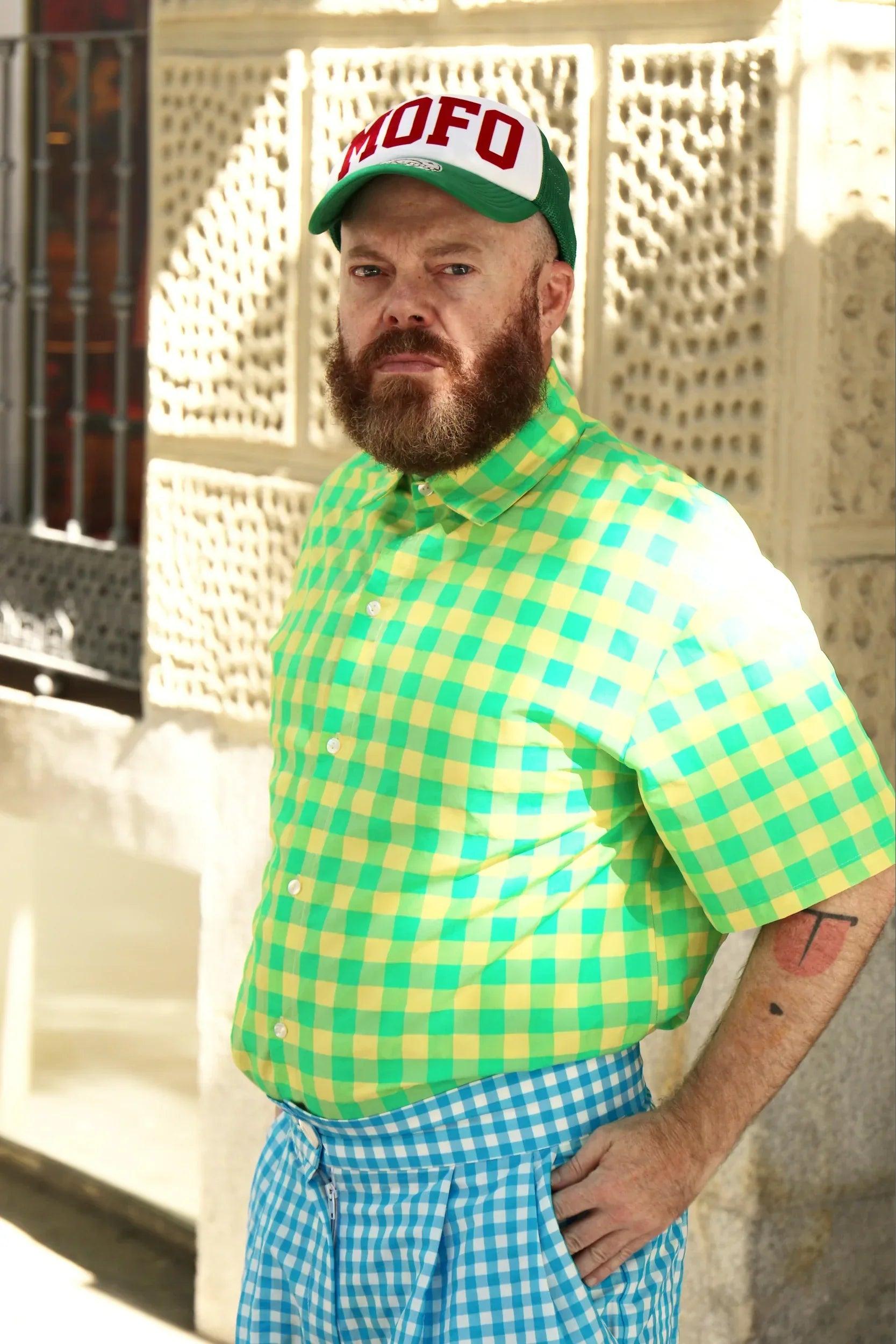 Camisa vichy de hombre verde y celeste, manga corta, vista frontal