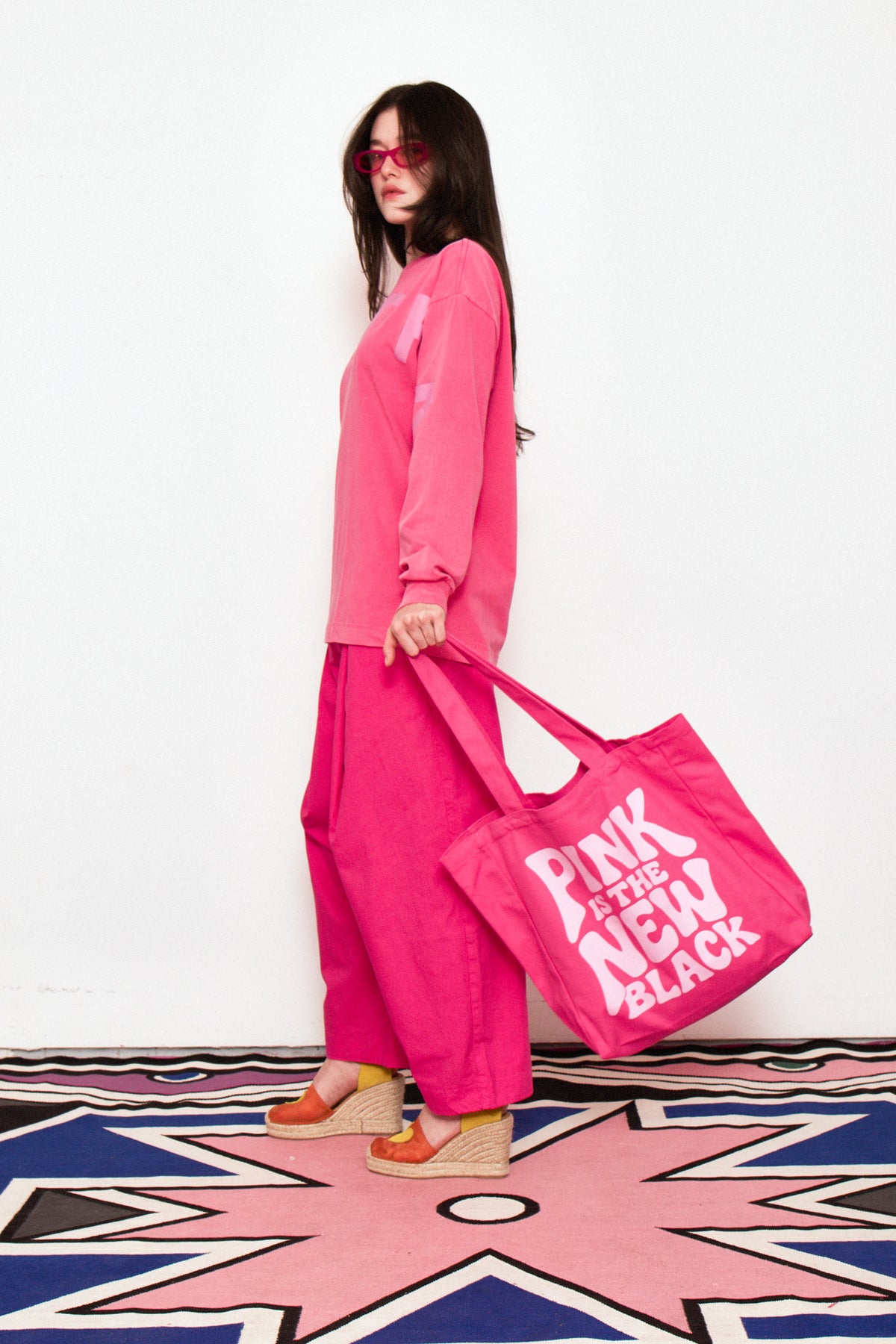 CAMISETA MANGA LARGA AGATHA X COLORS FUCSIA