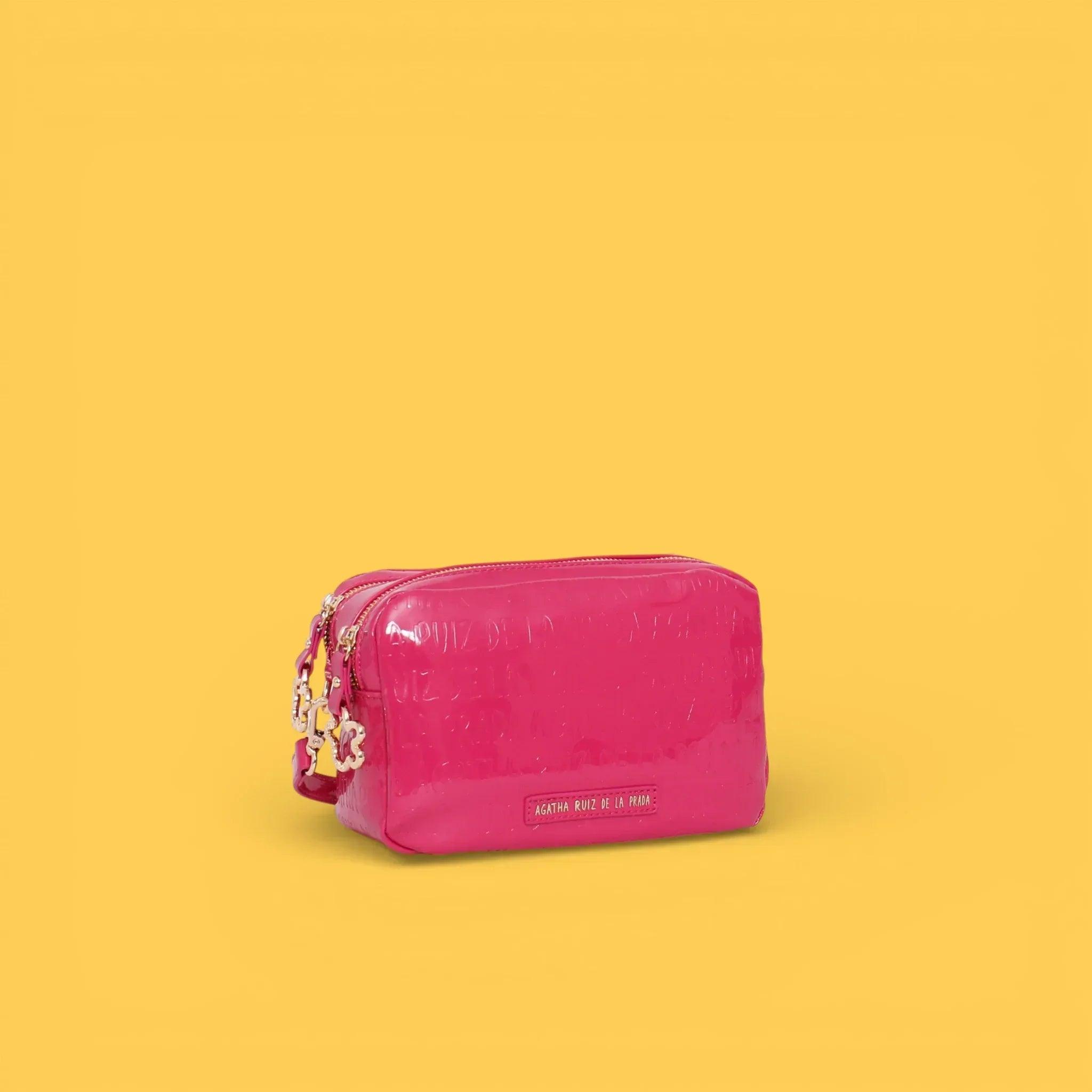 BANDOLERA CHAROL LOGO FUCSIA - Agatha Ruiz de la Prada