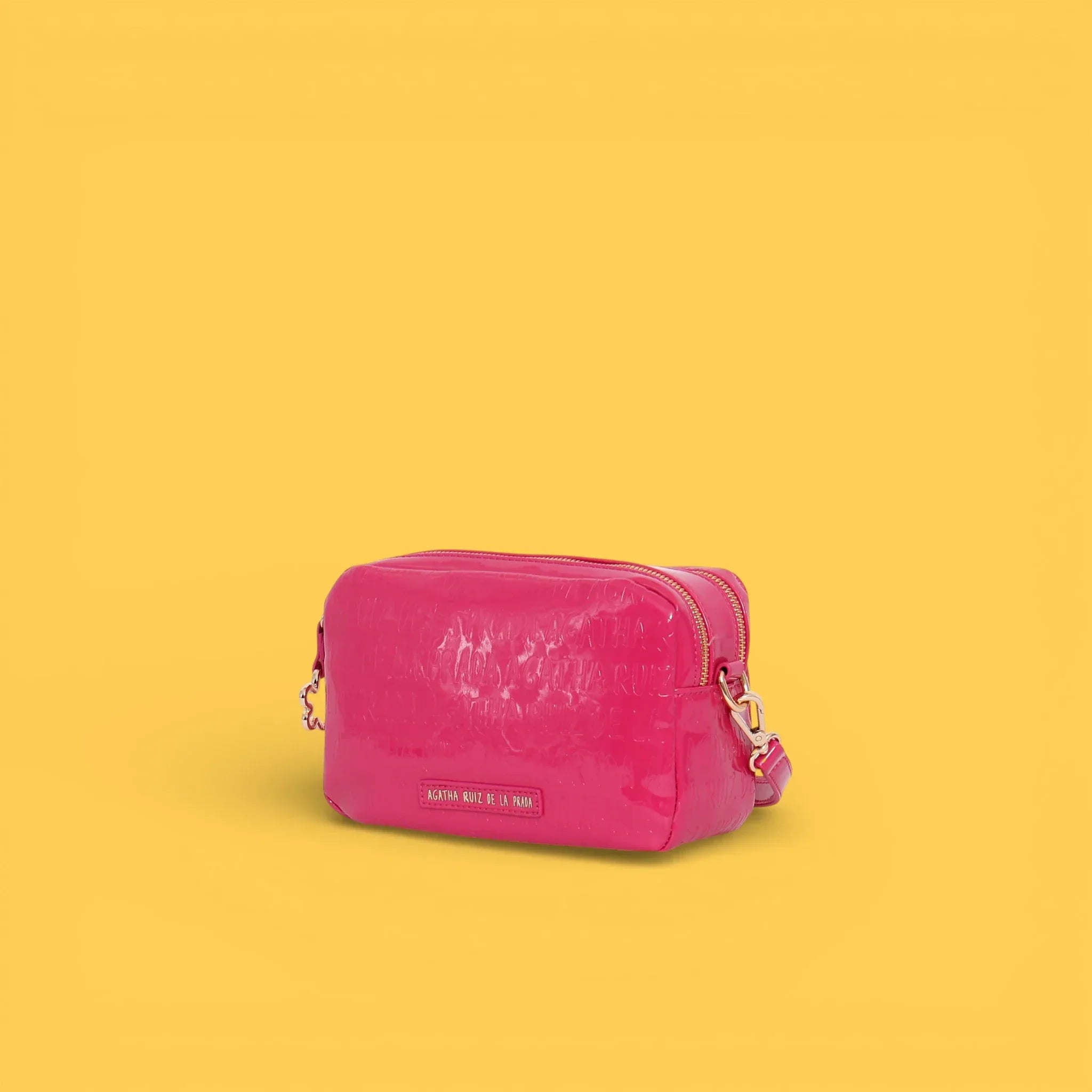 BANDOLERA CHAROL LOGO FUCSIA - Agatha Ruiz de la Prada