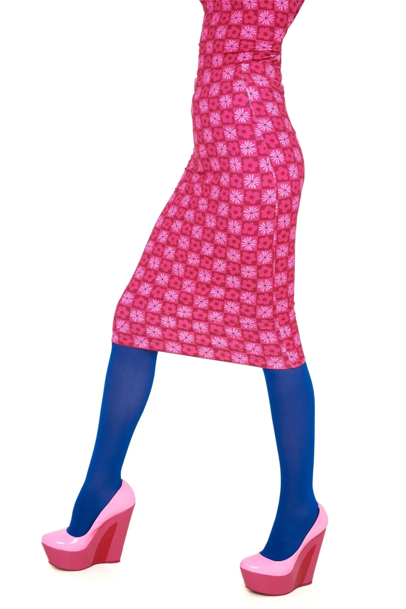 Falda fucsia midi acampanada con estampado floral frontal