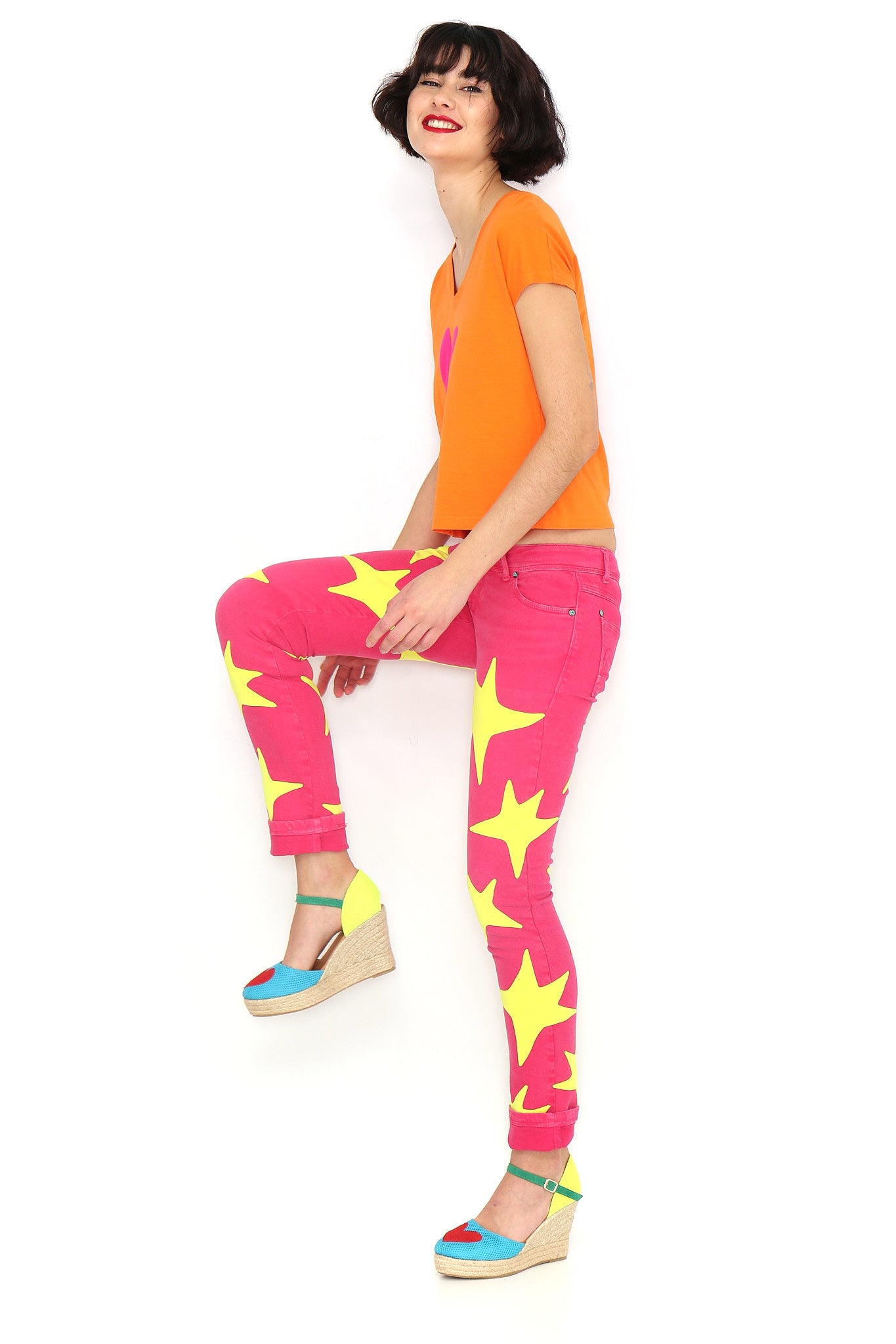 CAMISETA CORAZON FUCSIA