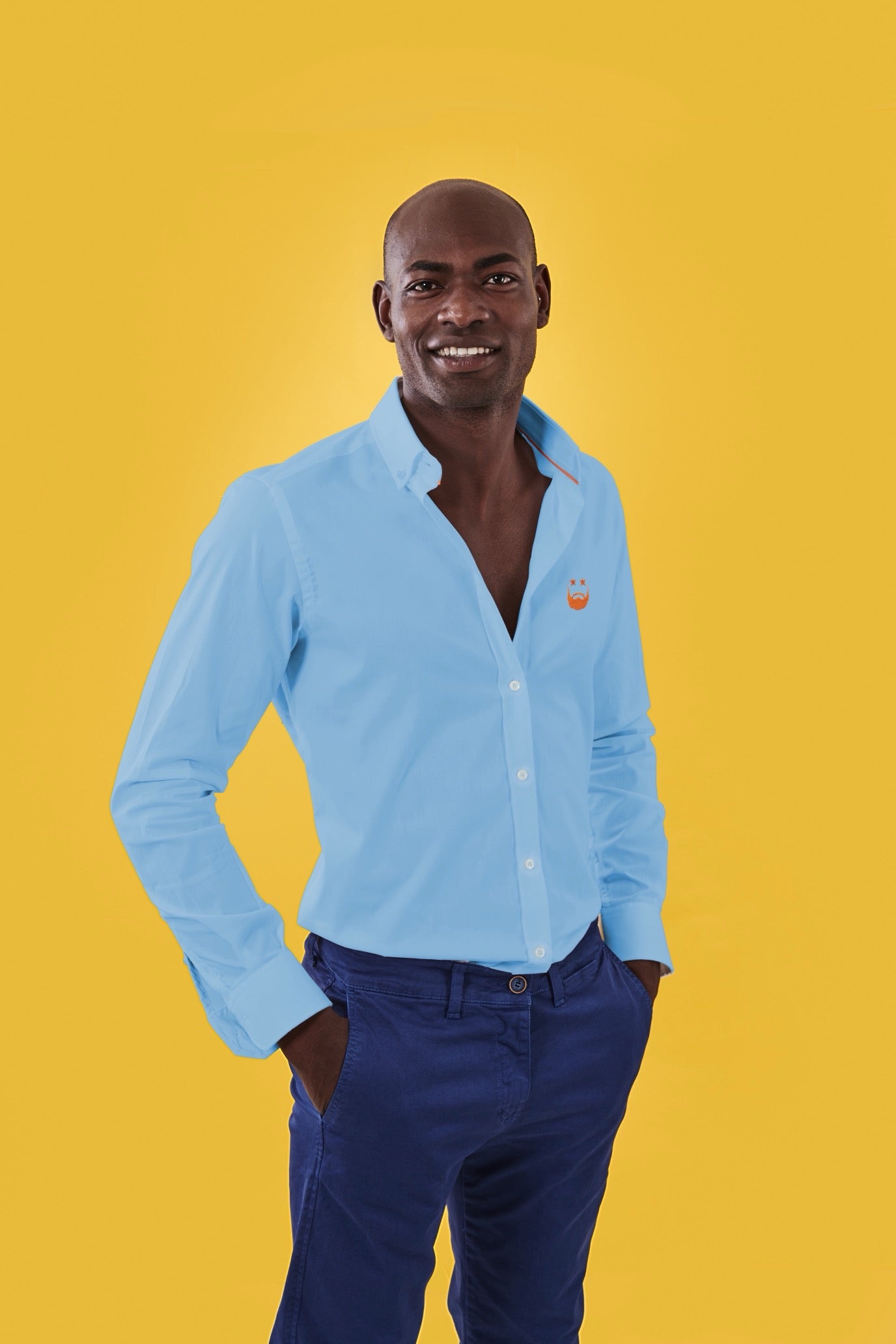 CAMISA HOMBRE TURQUESA CON BARBA NARANJA