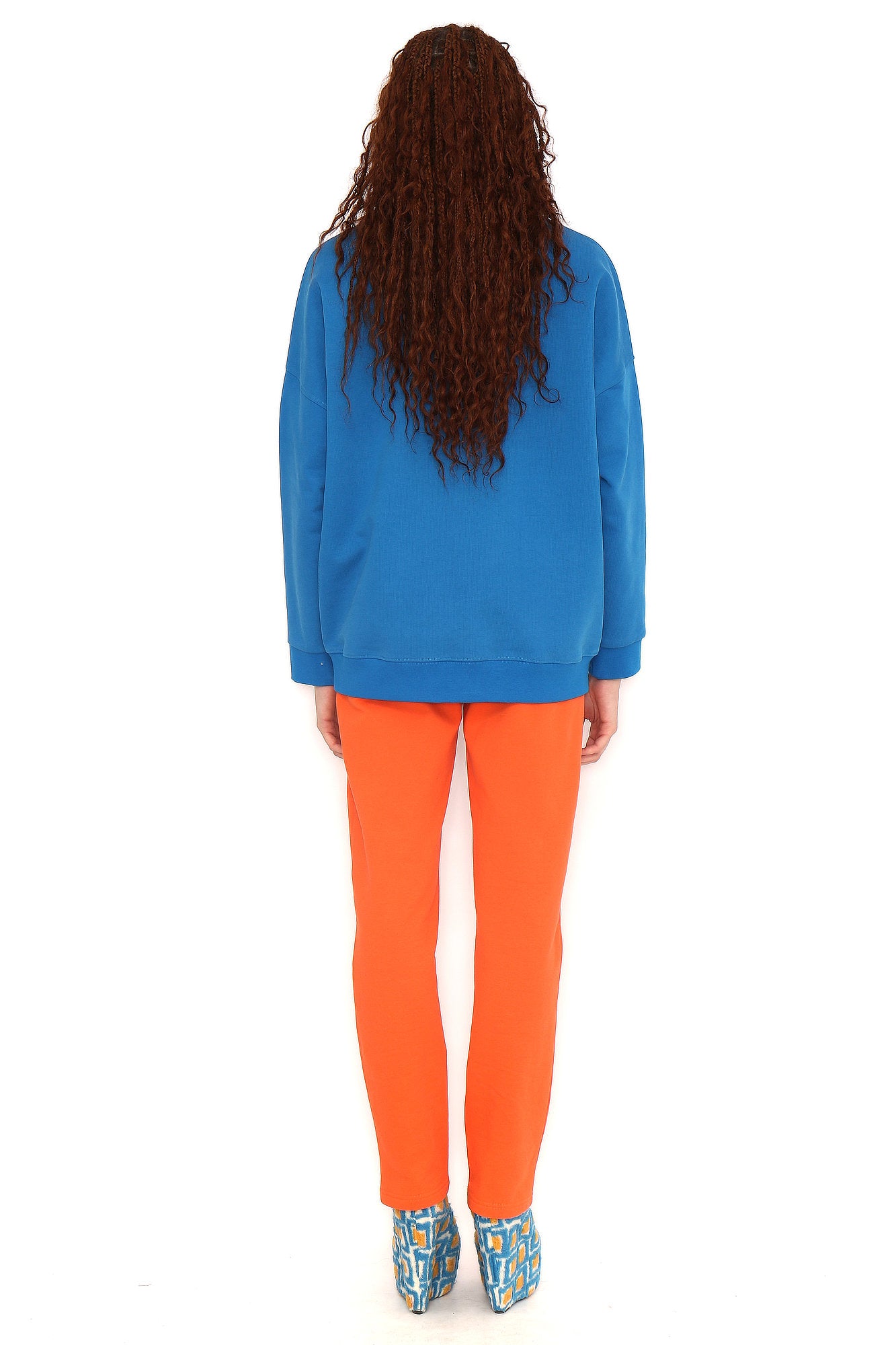 SUDADERA AZUL RAYAS COLORES