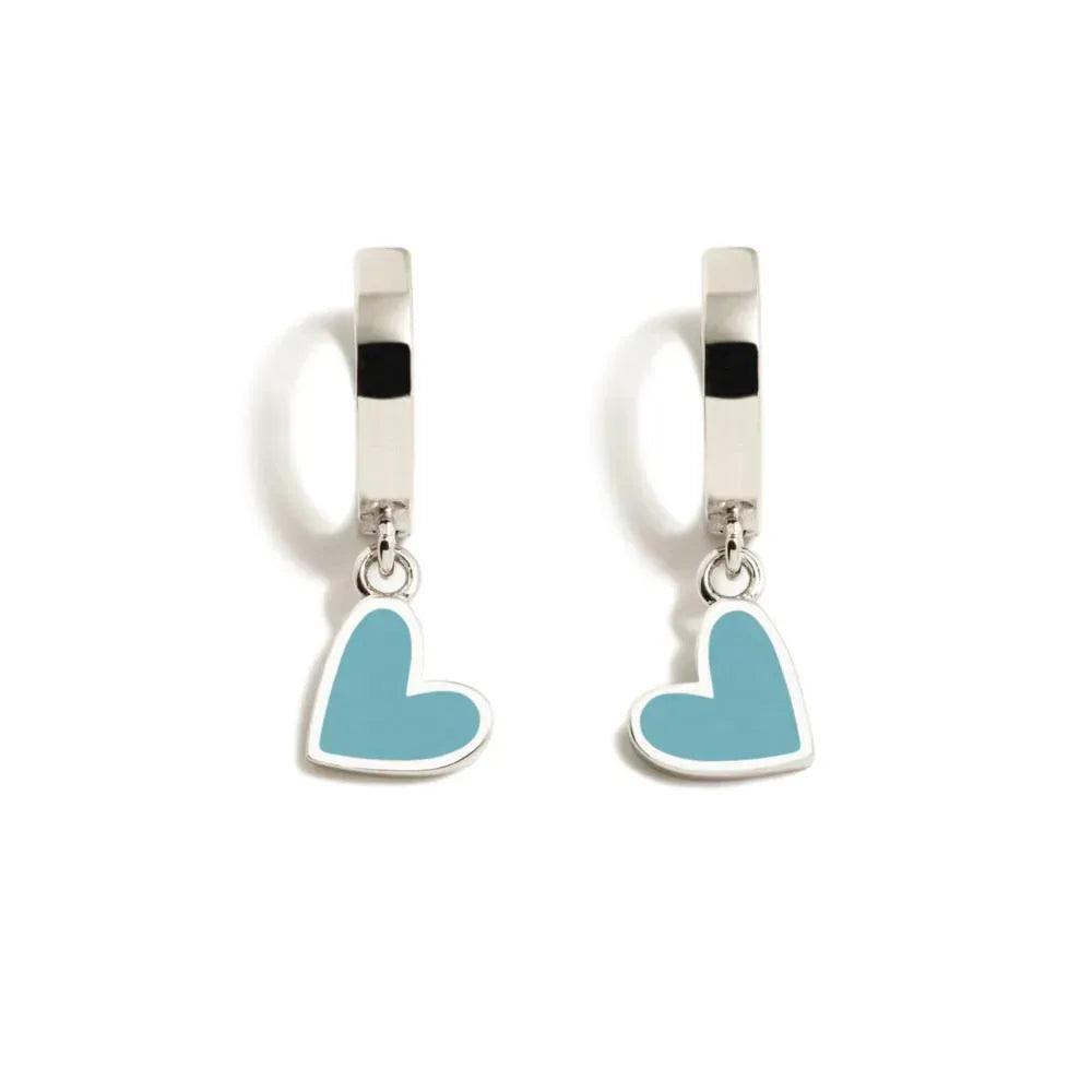 Aretes tipo aro con colgantes de corazones turquesa