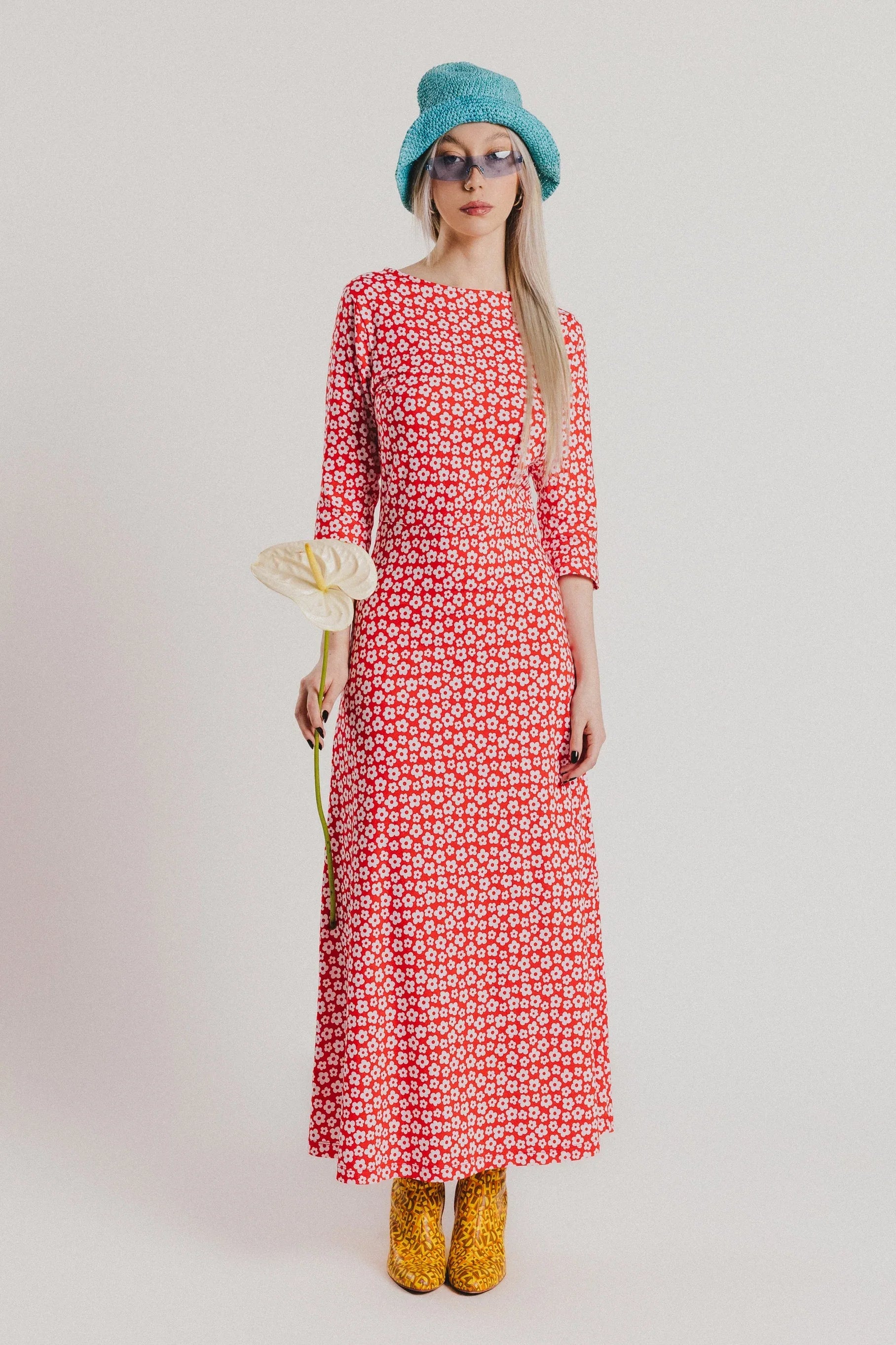 VESTIDO ROJO FLORECITAS BLANCAS - Agatha Ruiz de la Prada