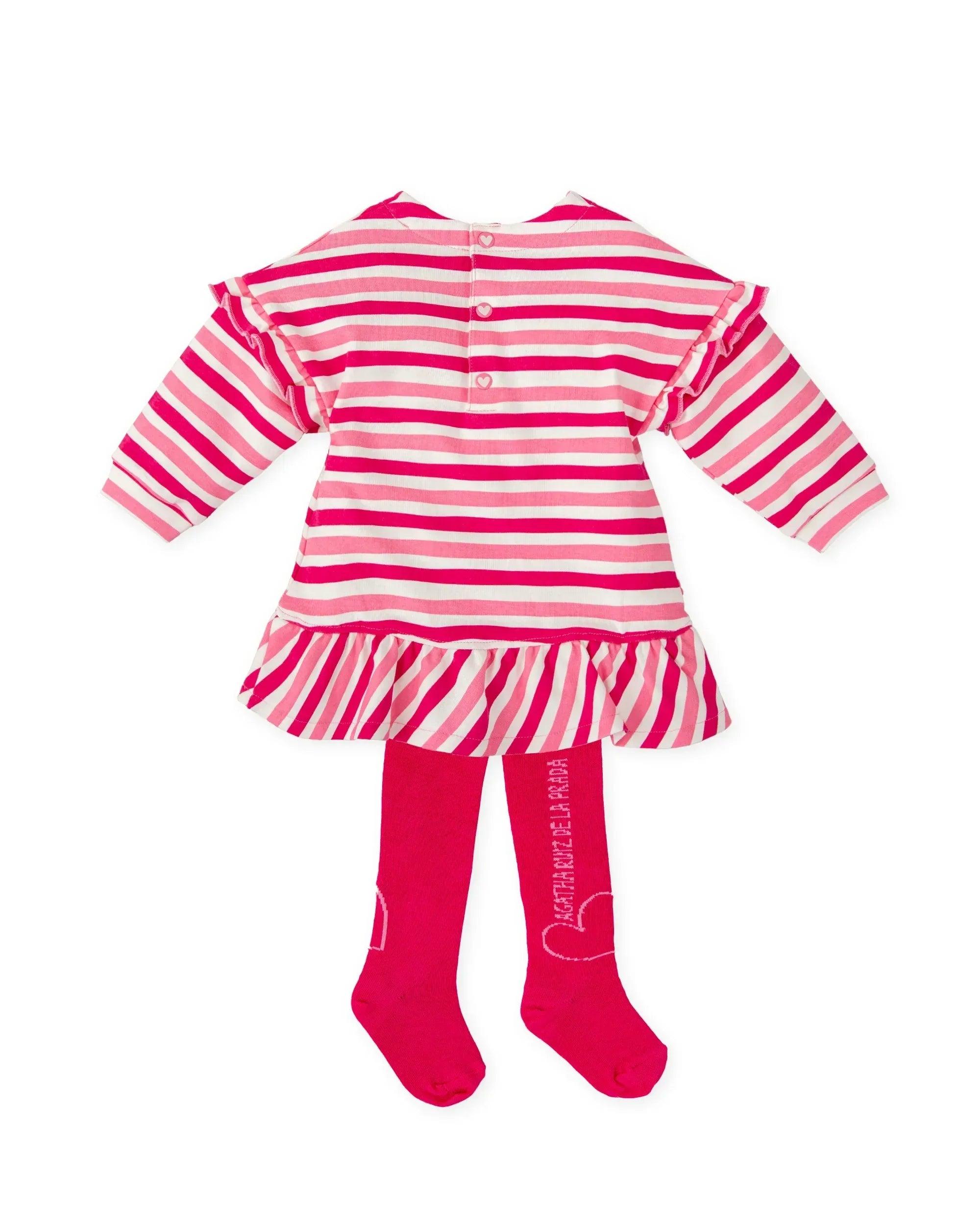 Conjunto de vestido a rayas fucsia con falda volante y leotardos fucsias
