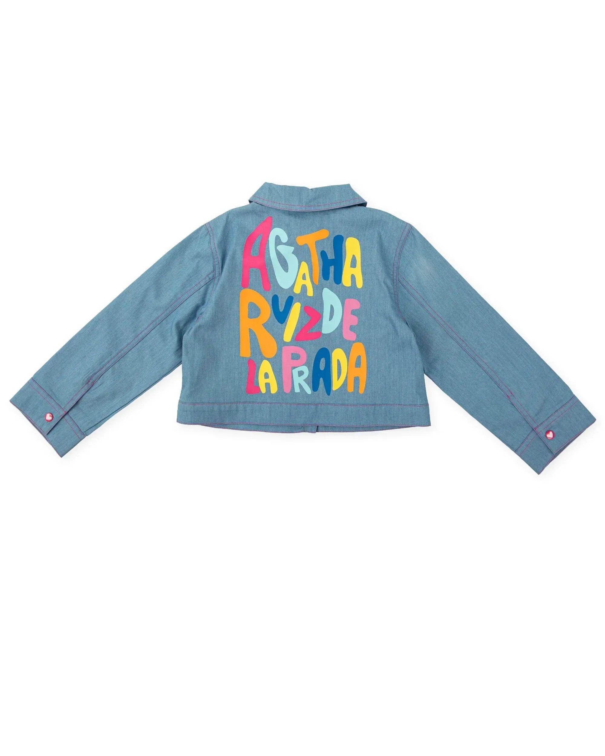 Chaqueta vaquera azul clara infantil con estampado multicolor en la espalda y cuello