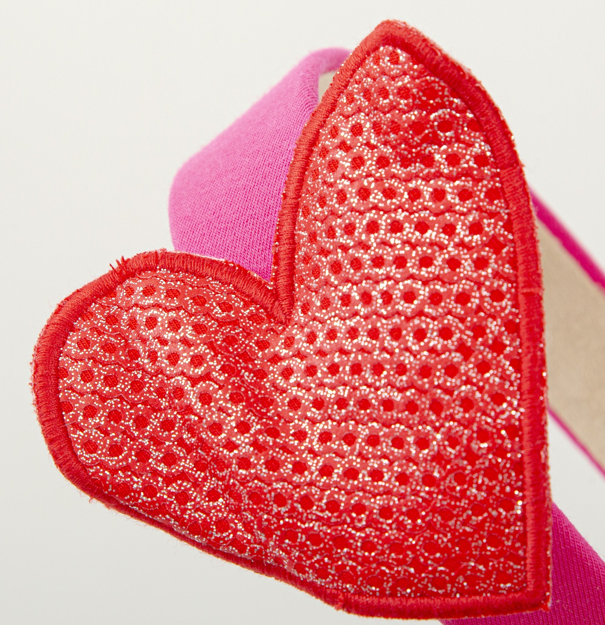 DIADEMA FUCSIA CORAZON