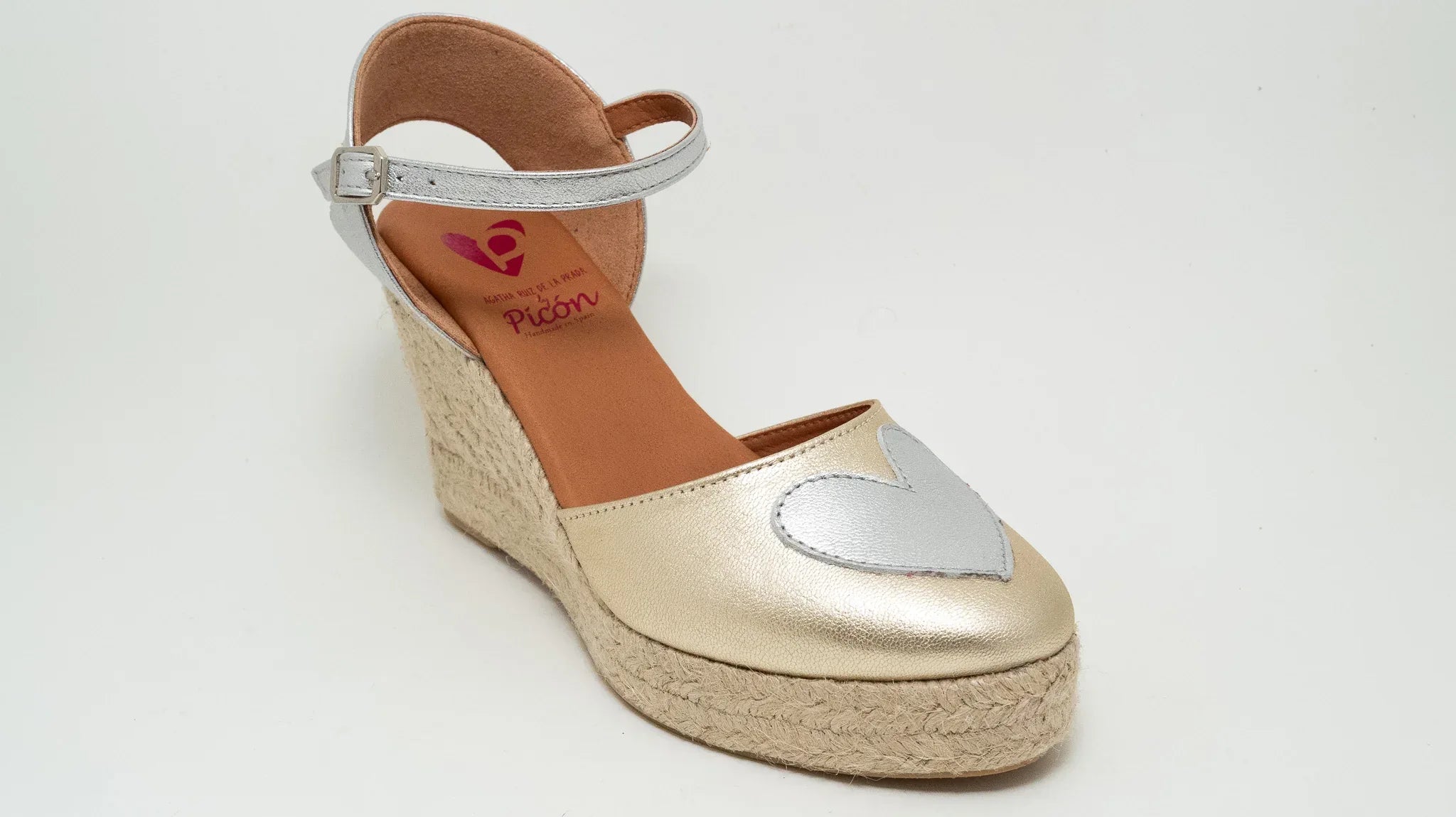 ALPARGATHA BARBI LAMINADO ORO - Agatha Ruiz de la Prada