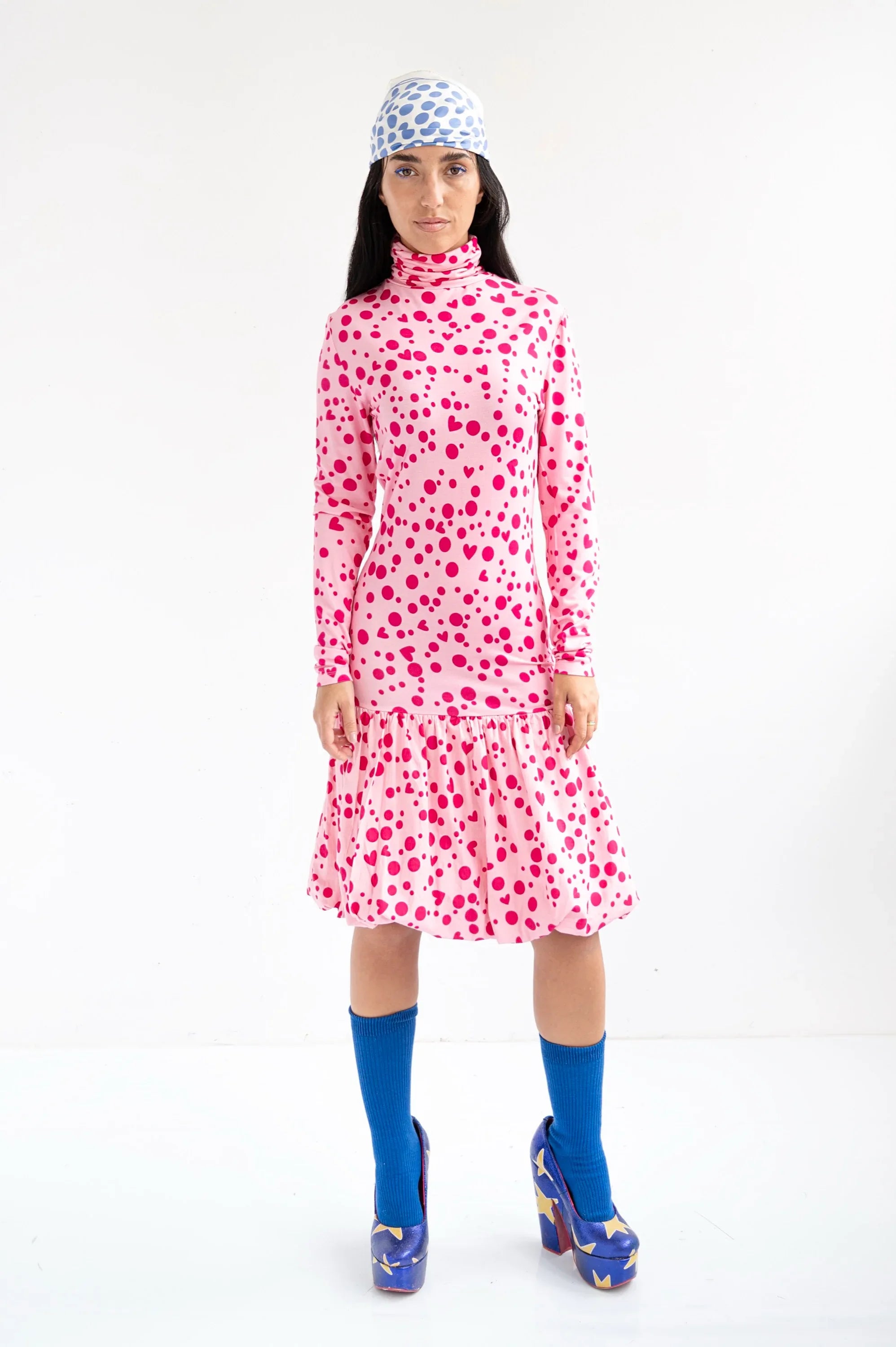 VESTIDO CORTO TOPOS CORAZONES ROSA - Agatha Ruiz de la Prada