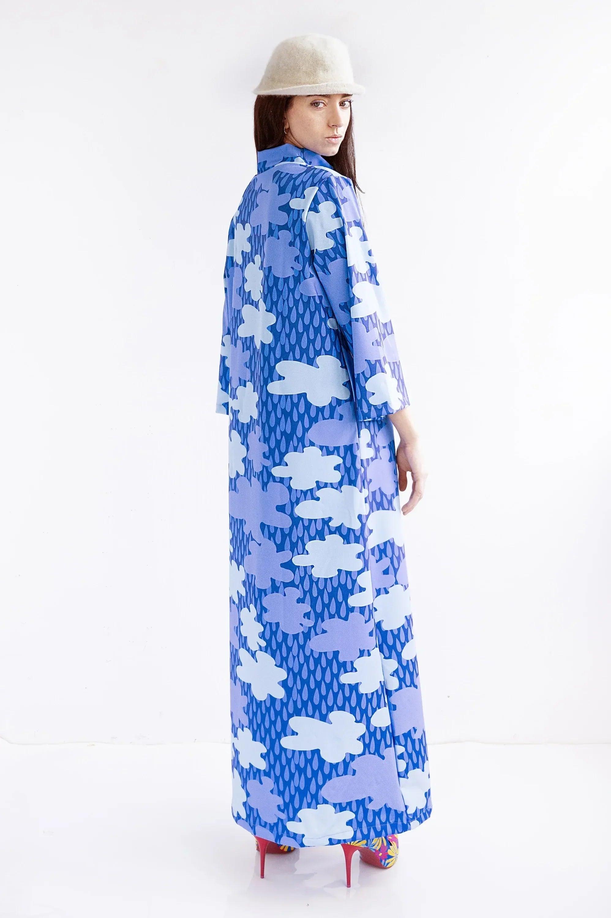 VESTIDO LARGO ESTAMPADO NUBES AZUL - Agatha Ruiz de la Prada