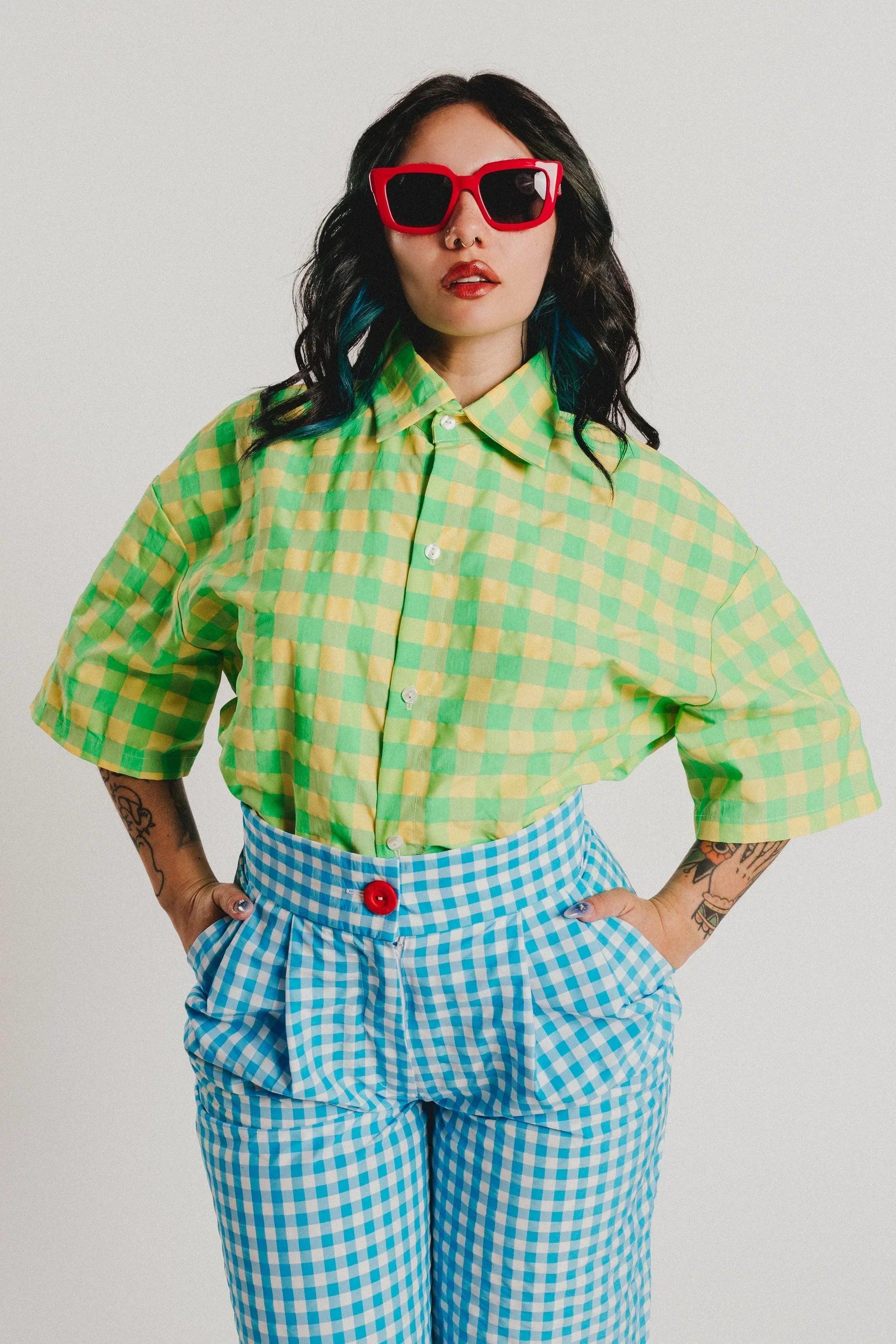 Camisa vichy verde con botones y cuello camisero, cuadros vichy