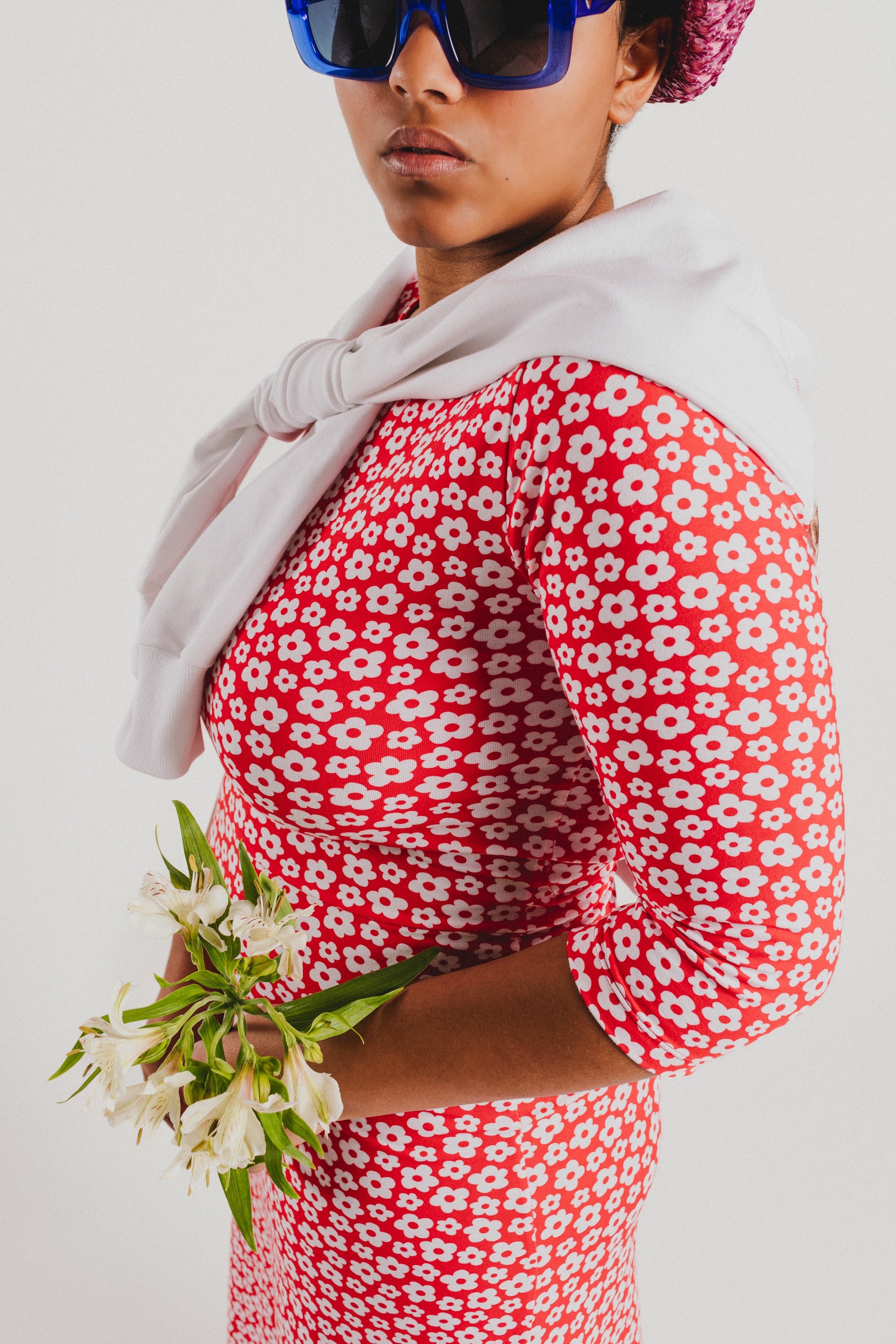 VESTIDO ROJO FLORECITAS BLANCAS