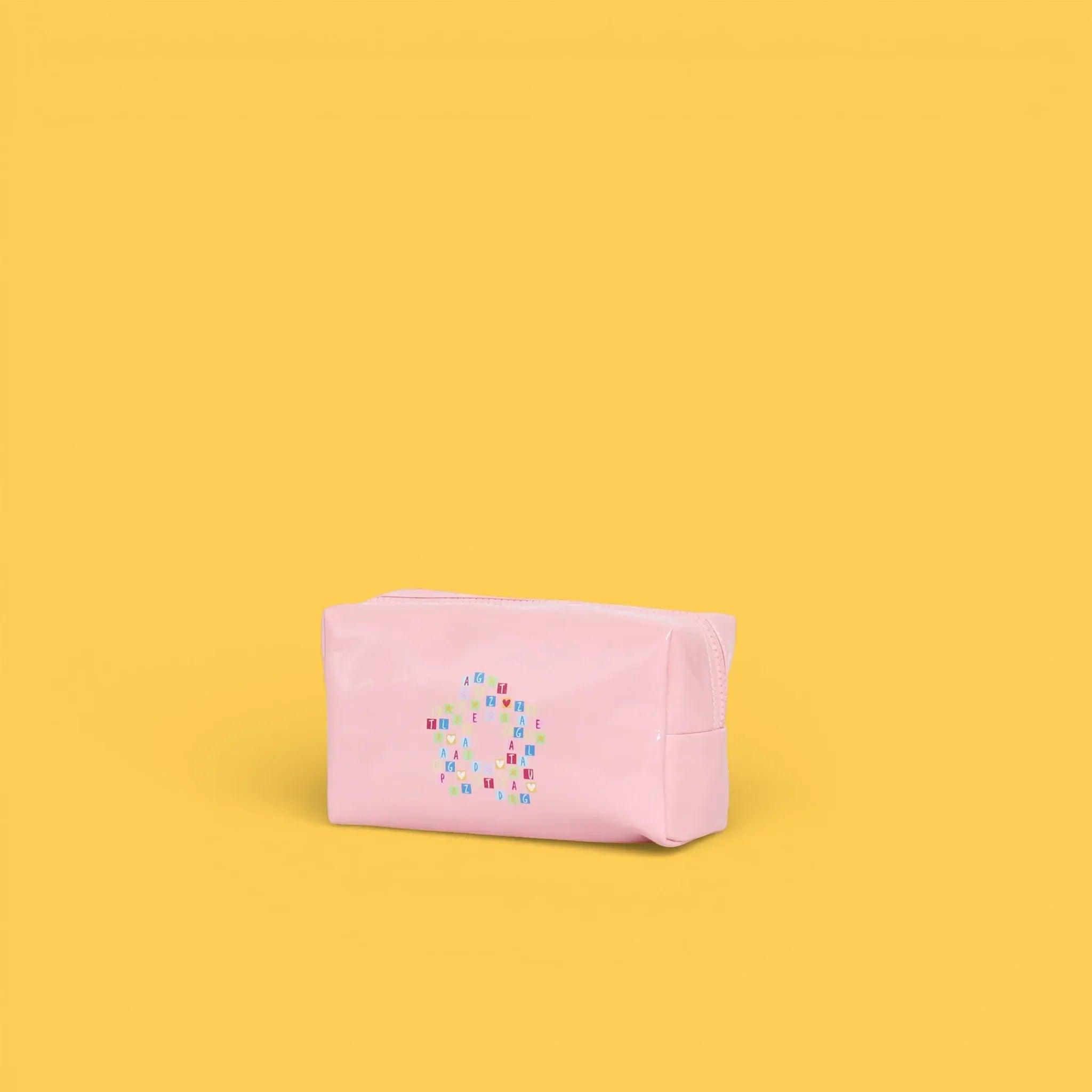 NECESER LOGO ROSA - Agatha Ruiz de la Prada