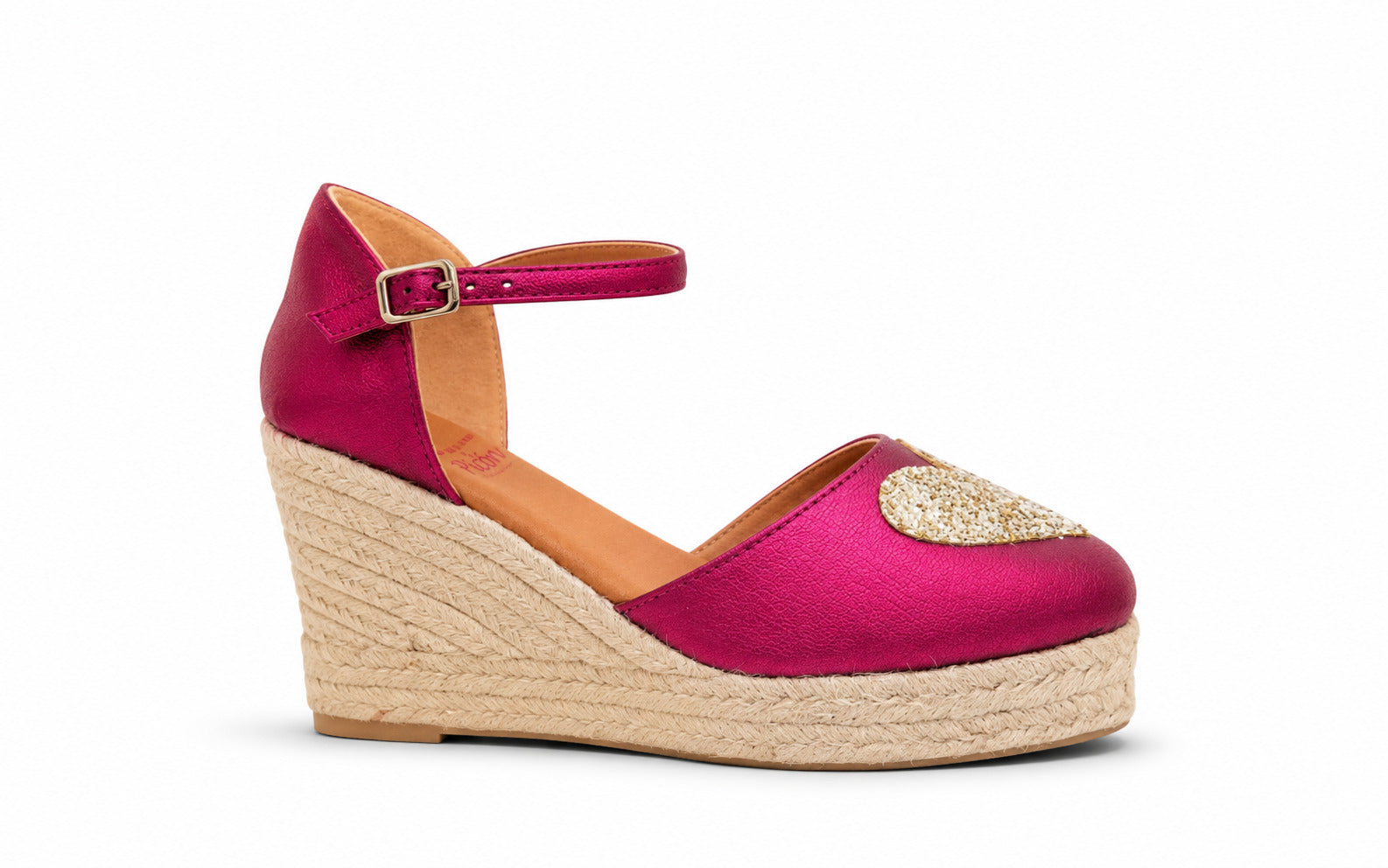 Alpargata cuña fucsia con hebilla metálica y corazón glitter dorado