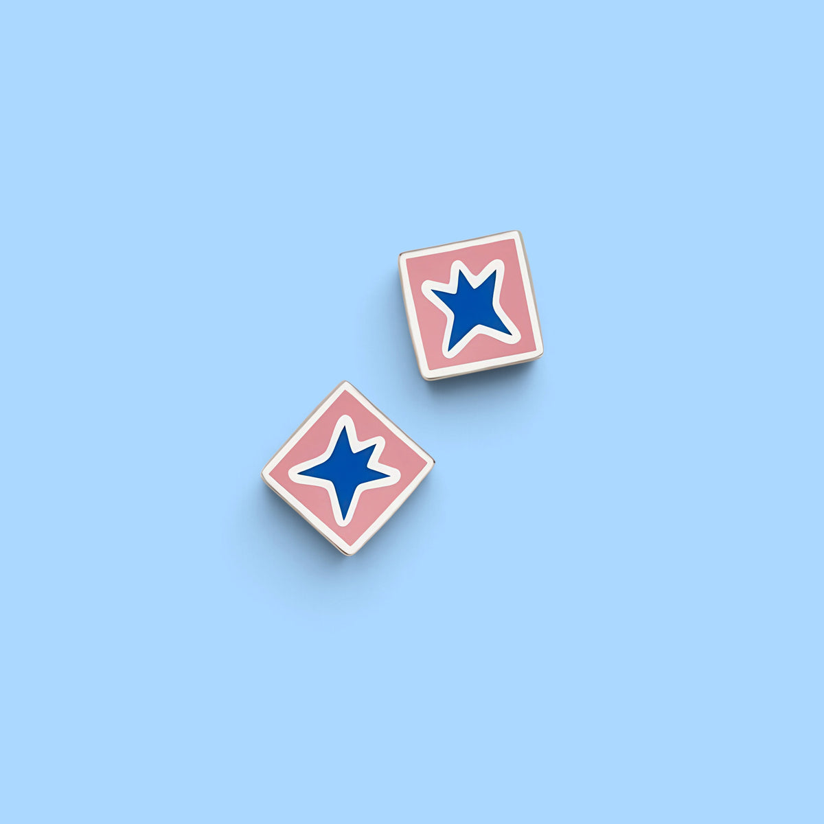 PENDIENTES CUBO ESTRELLA AZUL