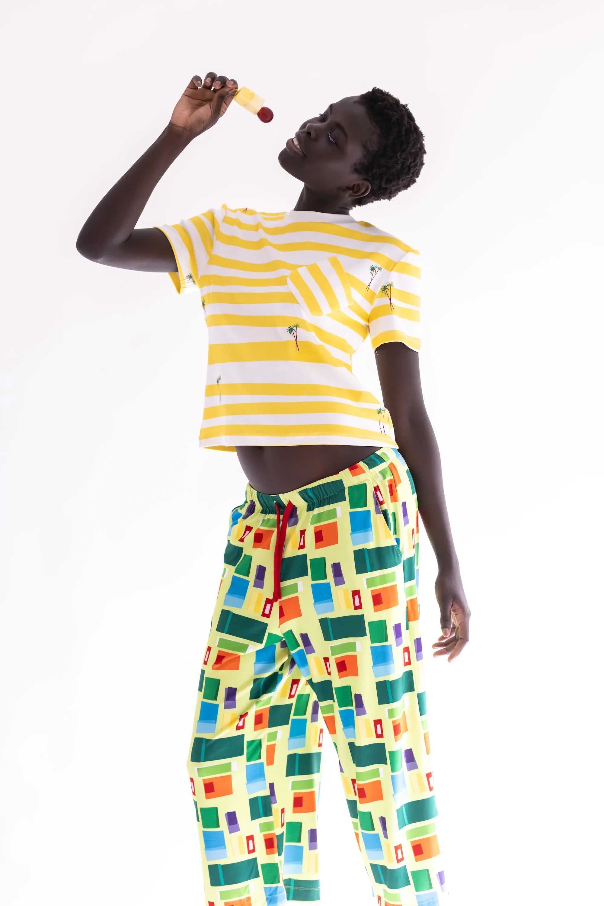 CAMISETA PALMERAS BOLSILLO