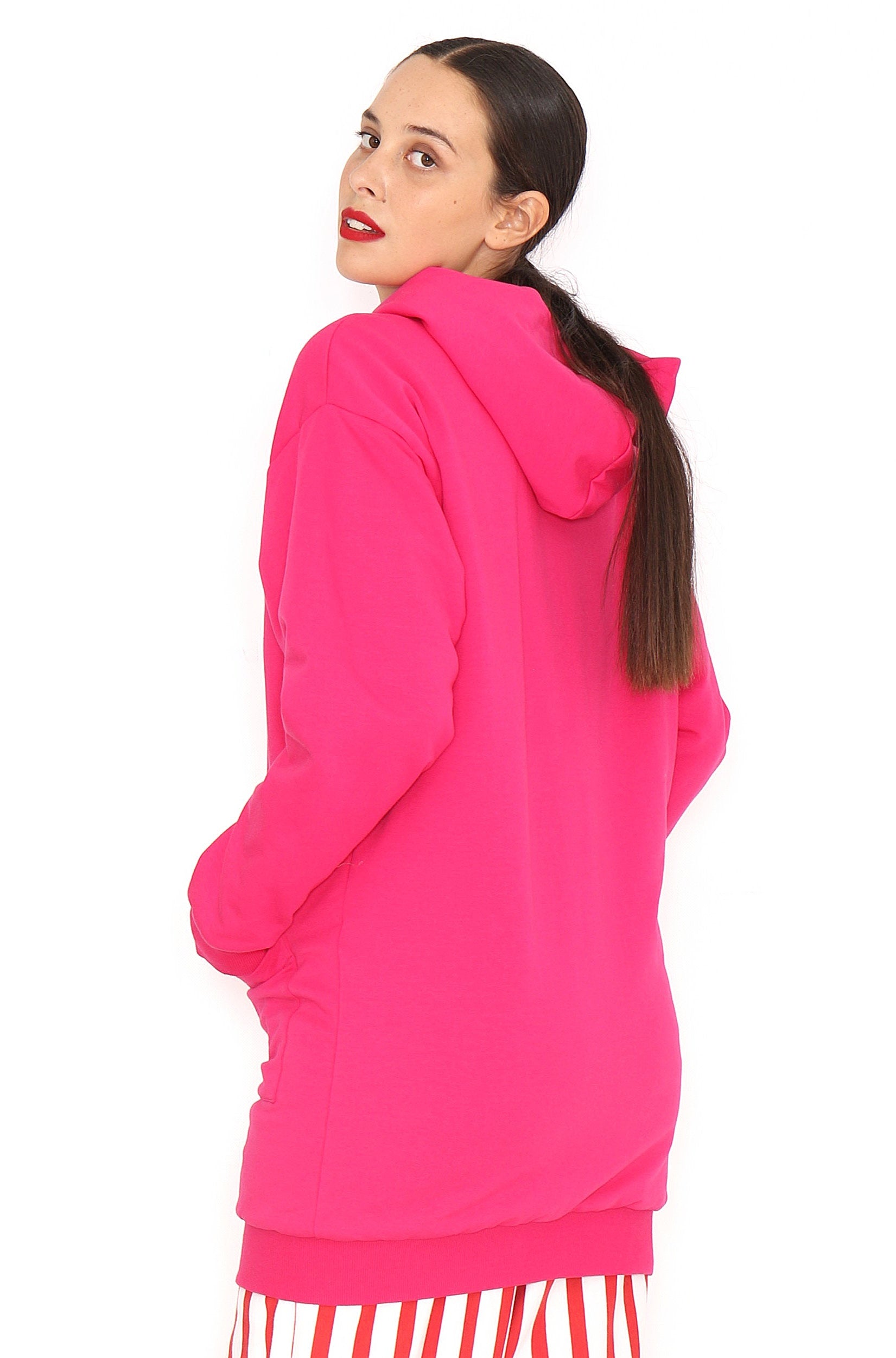 CHAQUETA LARGA FUCSIA