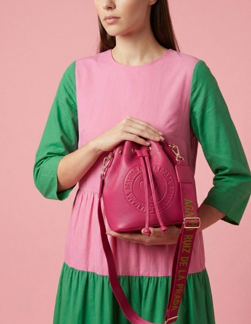 LOGO BUCKET BAG FUCHSIA