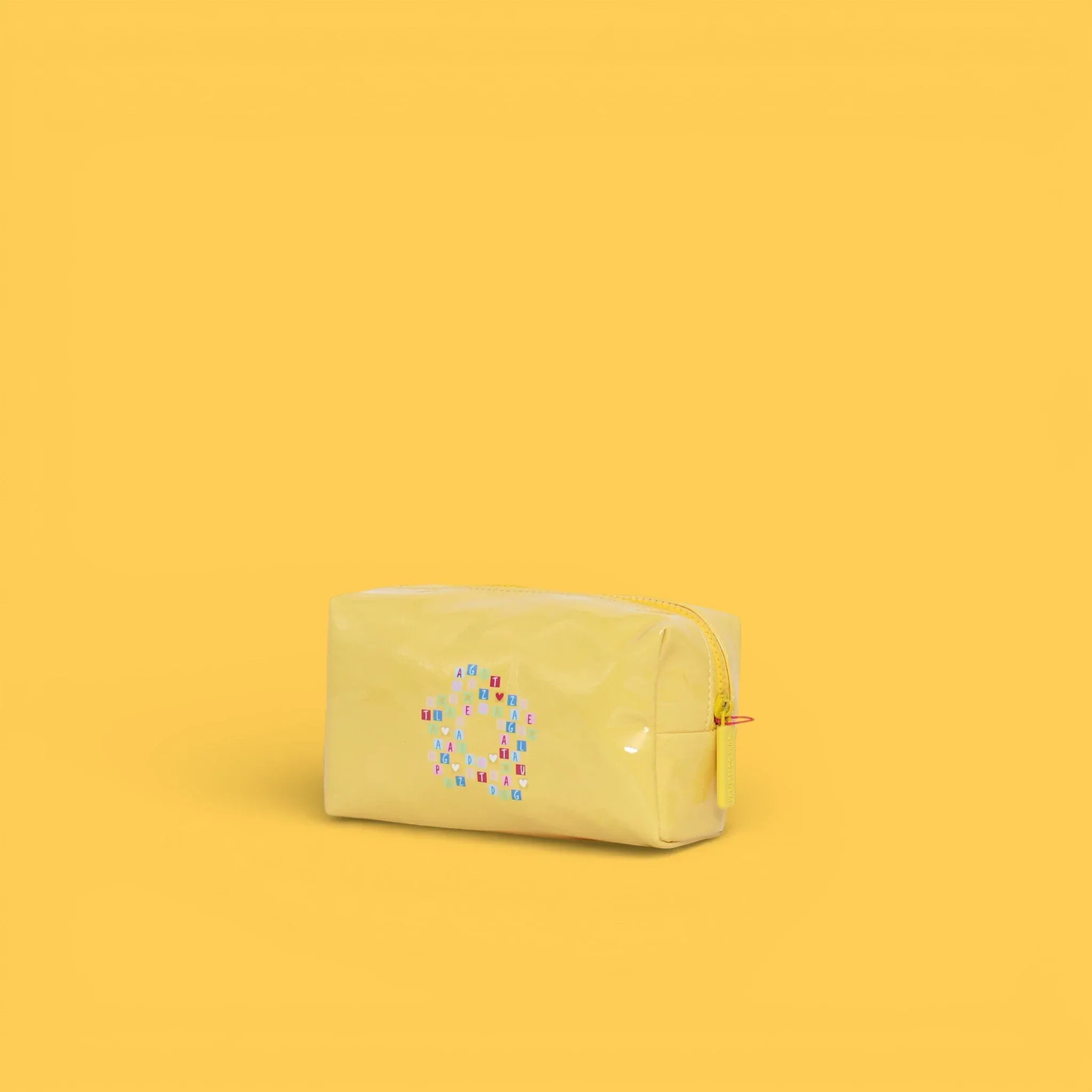 NECESER LOGO AMARILLO - Agatha Ruiz de la Prada